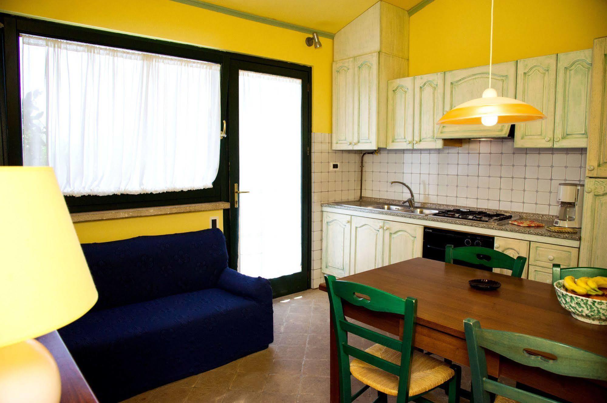Residence Tourist Λούκα Εξωτερικό φωτογραφία