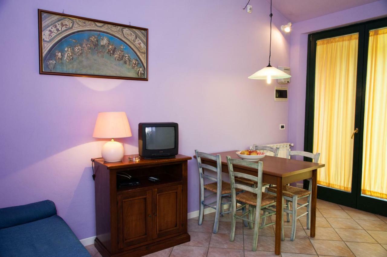 Residence Tourist Λούκα Εξωτερικό φωτογραφία