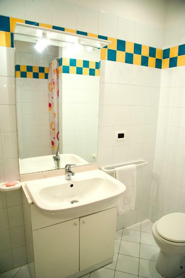 Residence Tourist Λούκα Εξωτερικό φωτογραφία